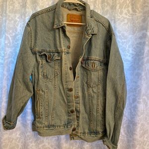 Levi’s Light Denim jacket
